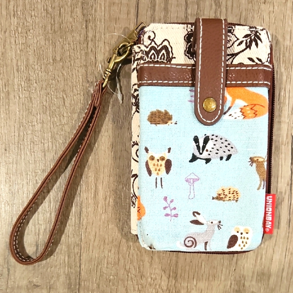 Unionbay Animal Print Wristlet Wallet